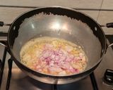 A picture of step 3 of Mushroom soup.