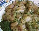 Foto del paso 1 de la receta: Noggets de pollo al perejil y ajonjolí