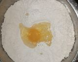 A picture of step 1 of Mirinda cincin.