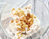 Foto del paso 2 de la receta: Helado cremoso de yogur y mantequilla de cacahuete