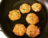 A picture of step 3 of Maggi Noodles Tikki.