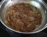 Foto del paso 2 de la receta: Salisbury steak (con salsa de cebolla caramelizada)