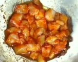 A picture of step 4 of Sweet and sour chicken pizza.