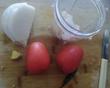 A picture of step 1 of Classic Tomato soup with Soya Chunks.