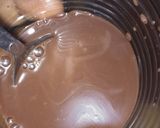Foto langkah ke 5 dari resep Cake Birthday Chocolatos (No Oven `kukus`, No Mixer).
