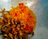 Foto langkah ke 5 dari resep 192. Tumis Pare Cumi Asin.