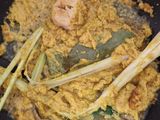 Sayur daun ubi santan