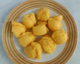 Foto langkah ke 5 dari resep Bakpao Custard Tanpa Mixer.