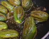 अचारी भरवां परवल - सफर के लिए बेस्ट (Pointed gourd stuffed with pickle masala- best for travelling) रेसिपी चरण 7 फोटो