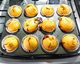 Foto del paso 3 de la receta: Magdalenas de flan con corazón de dulce de arándanos