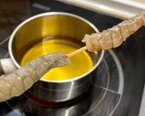 Foto del paso 2 de la receta: Tacos con camarones en tempura y mahonesa estilo chipotle 🌶🌶