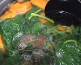 Foto langkah ke 3 dari resep Sayur Bening Bayam Wortel.
