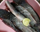 Foto langkah ke 1 dari resep ✔️80. Mangut ikan lele khas Jogja.