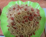 Foto langkah ke 3 dari resep Spaghetti olio aglio ekonomis.