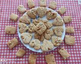 आटा बटर बिस्कुट (aata butter biscuit recipe in Hindi) रेसिपी चरण 6 फोटो