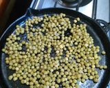 Foto del paso 1 de la receta: Salteadito rápido de arvejas a la plancha