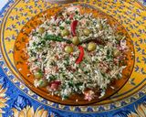 Une image de l'étape 16 de Salade de boulgour aux tomates, courgette, olives, persil et saucisses épicées.