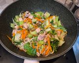 Foto langkah ke 4 dari resep Chicken Tepanyaki.