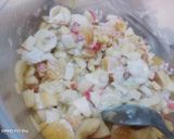 A picture of step 2 of Fruit chaat.