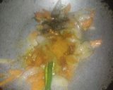 A picture of step 3 of Honey with black pepper chicken.