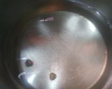 A picture of step 3 of Sooji Halwa katori.