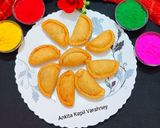 A picture of step 1 of Mawa Gujiya.