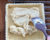 Foto del passaggio 7 della ricetta Crostata di Frangipane e Rabarbaro