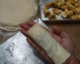 Foto langkah ke 4 dari resep Piscok Lumer Meler (Pisang coklat/lumpia pisang coklat).