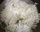 முட்டைக்கோஸ் பொரியல் ரெசிபி ஸ்டேப் 3 புகைப்படம்