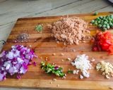A picture of step 1 of Soya keema matar.