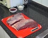 Foto del paso 1 de la receta: Plateada con salsa de champiñones al merlot