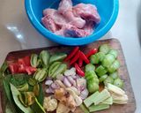 Foto langkah ke 1 dari resep 357. Ayam Garang Asem.