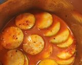A picture of step 3 of Lauki Masala 😋.
