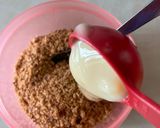 Gambar langkah 3 resipi Biskut Melty Makmur.