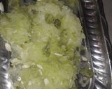 A picture of step 1 of Pumpkin raita.