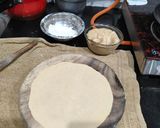 A picture of step 1 of Masala Aloo Frankie.