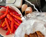 Foto langkah ke 6 dari resep Ayam Geprek Kekinian ala Bensu.