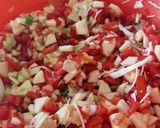 Sült csirkecomb pirított tarhonyával és zöldségsalátával🥗 recept fázis 3 fotója