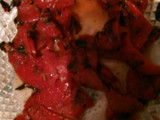 Pan de morrones rojos asados y mozzarella