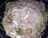 Foto del paso 12 de la receta: Spaghetti hotdog con nata y queso🤤🍝🌭🧀