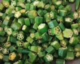 Dry okra curry(bhindi) recipe step 3 photo