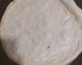 Foto del passaggio 7 della ricetta Pizza con salmone,insalata,ricotta e pomodori