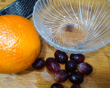 Foto del paso 1 de la receta: Carne de vieiras en vinagreta de uvas y naranja