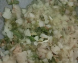 A picture of step 4 of Aalu Methi.
