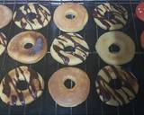 How to Make Baked Doughnuts 13