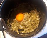 Une image de l'étape 2 de Ma sauce épaisse à l'oseille.