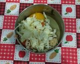 Foto langkah ke 1 dari resep Okonomiaki + saus bawang.