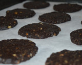 Foto del paso 4 de la receta: Galletas de avena y algarroba