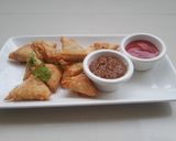 A picture of step 4 of One bite samosa.