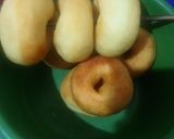 Foto langkah ke 4 dari resep Donat semok tanpa telur Daan kentang.